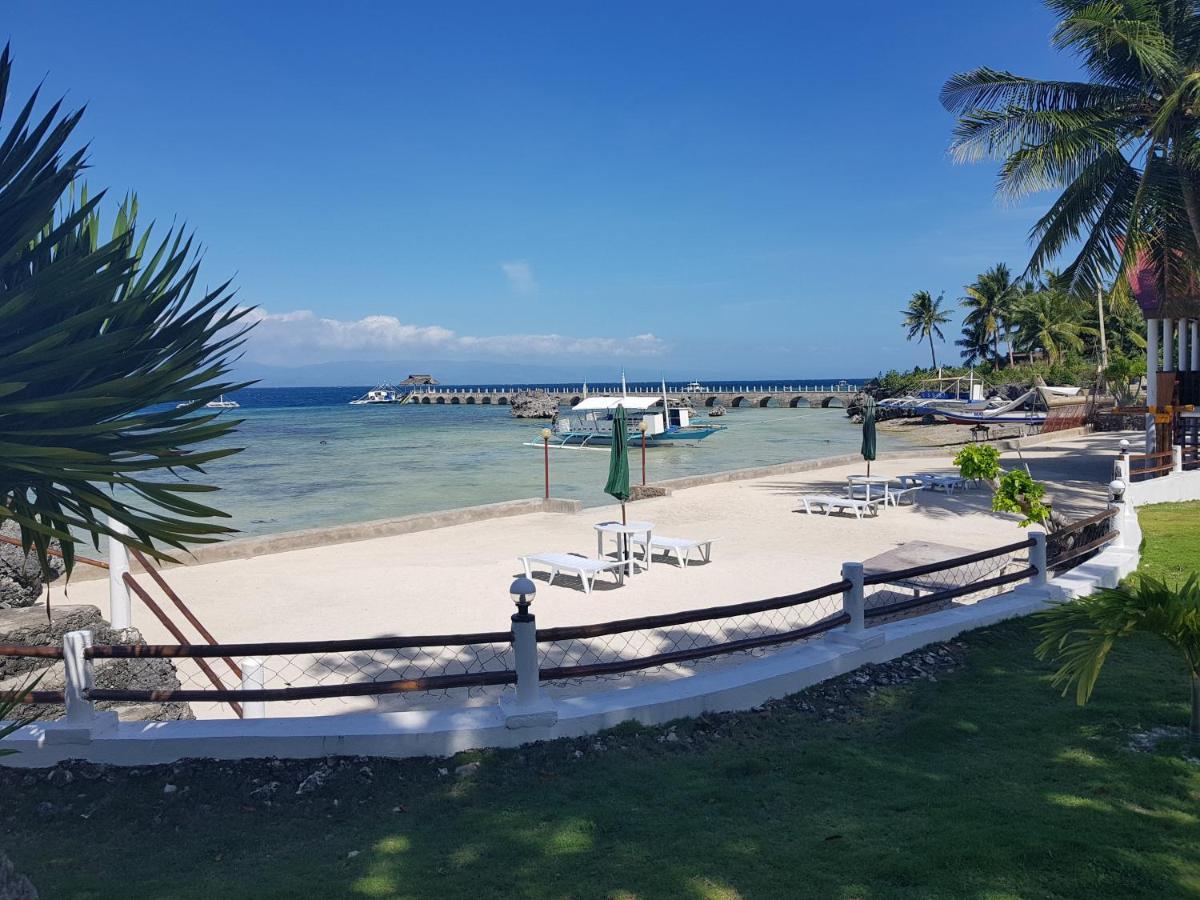 Tauig Beach Resort Moalboal Exterior foto